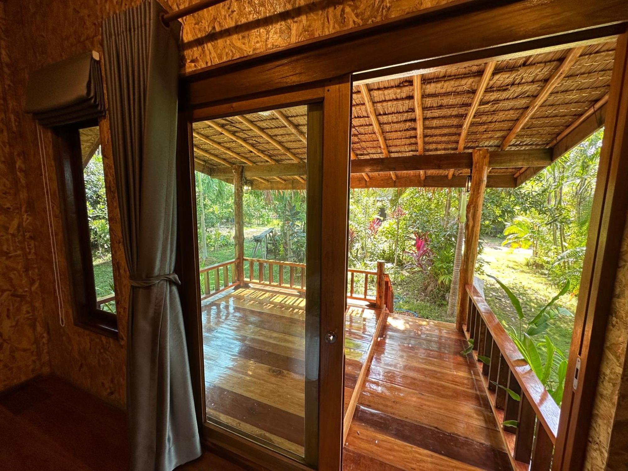Koh Jum Bungalow & Hostel Dış mekan fotoğraf