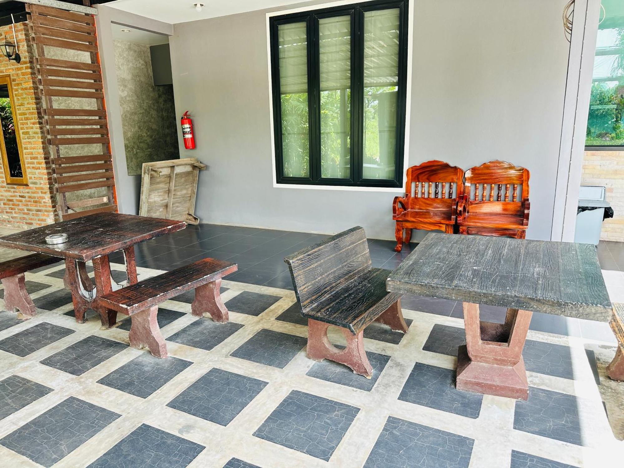 Koh Jum Bungalow & Hostel Dış mekan fotoğraf