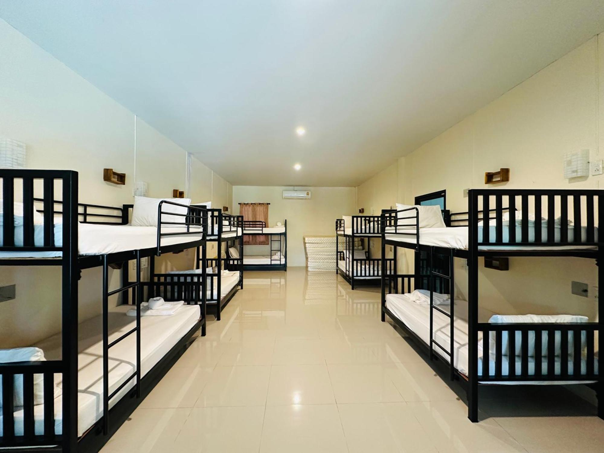 Koh Jum Bungalow & Hostel Dış mekan fotoğraf