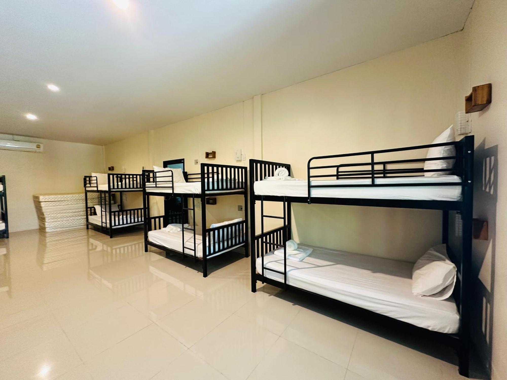 Koh Jum Bungalow & Hostel Dış mekan fotoğraf