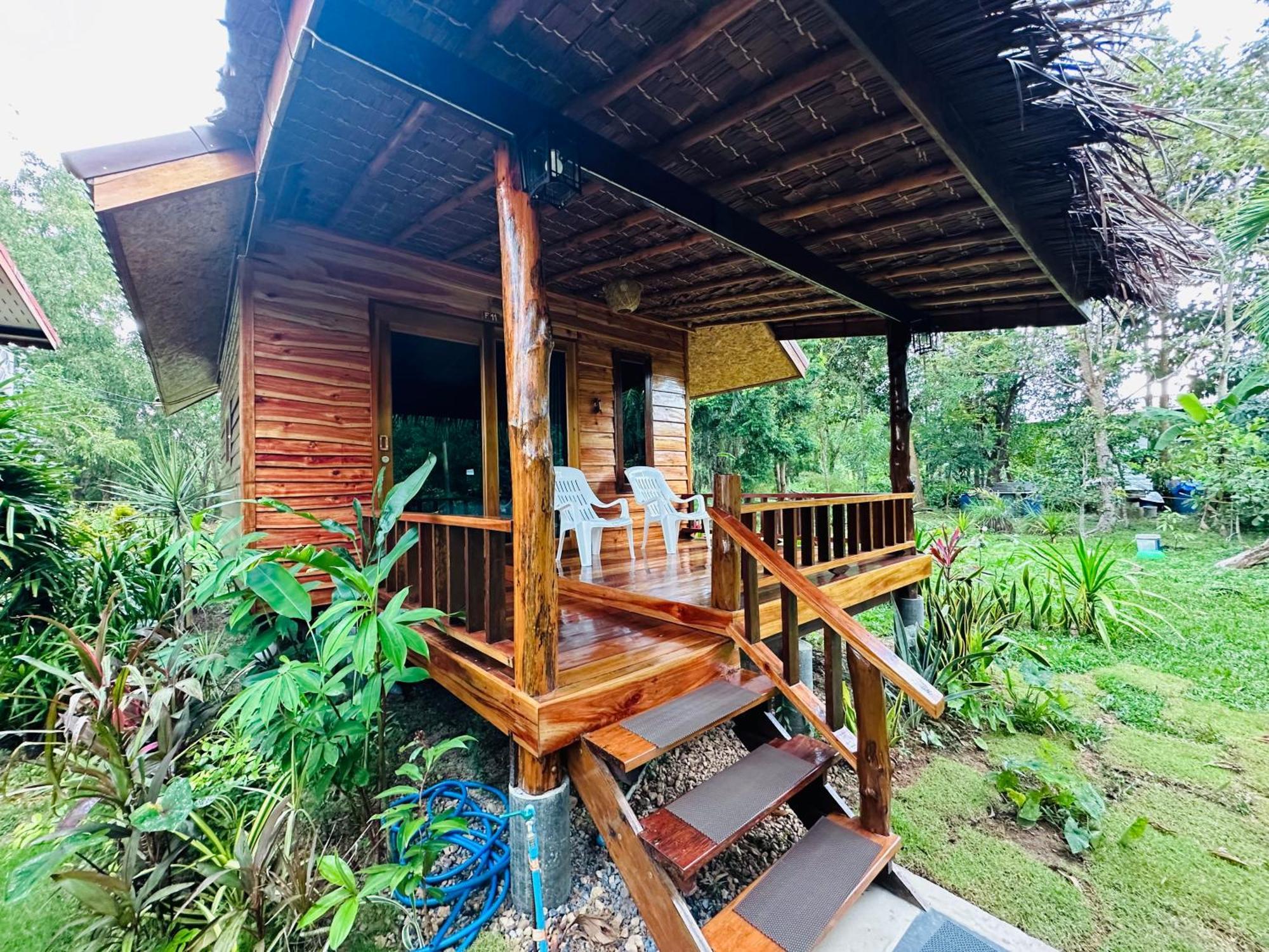 Koh Jum Bungalow & Hostel Dış mekan fotoğraf