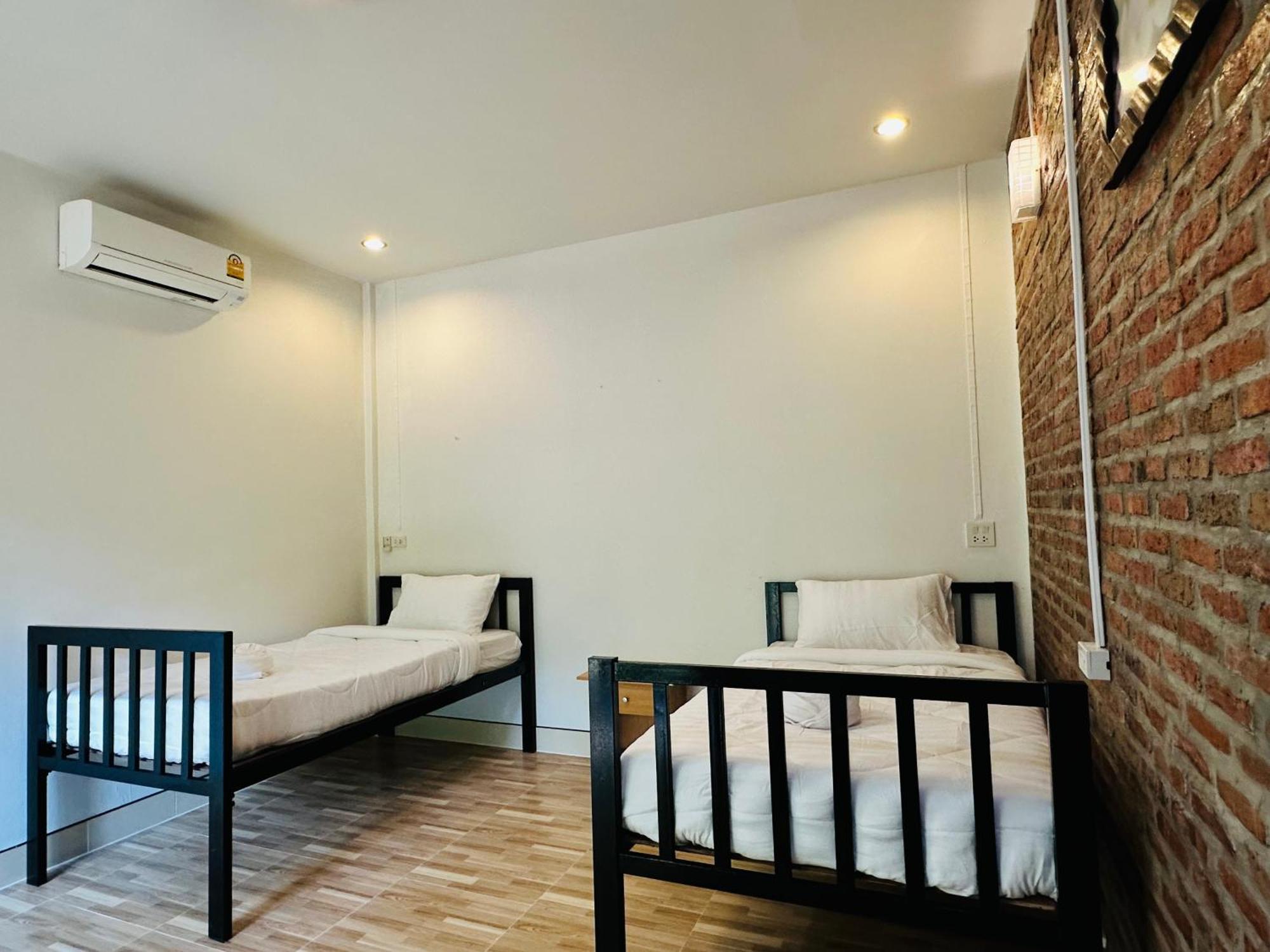 Koh Jum Bungalow & Hostel Dış mekan fotoğraf