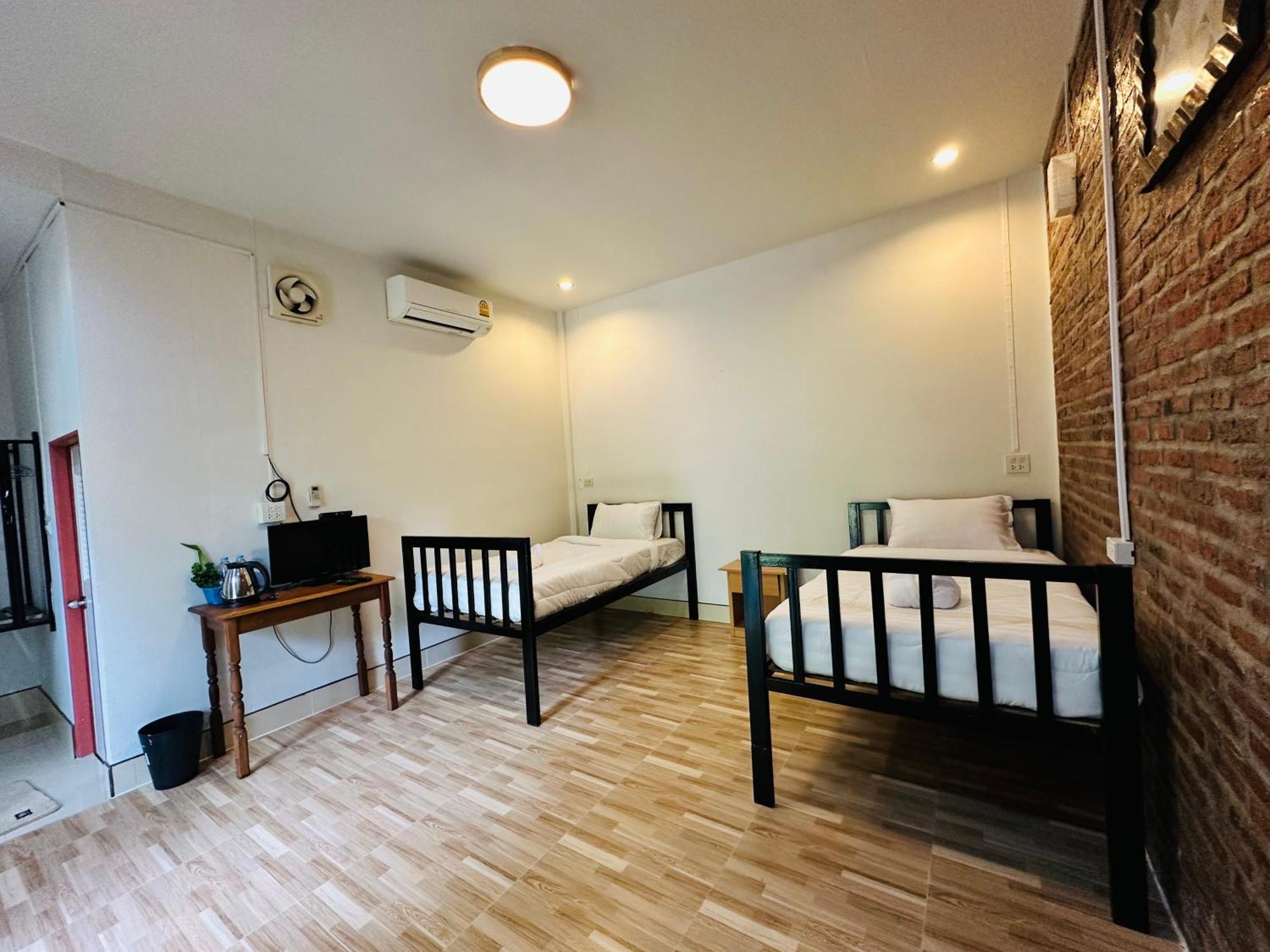 Koh Jum Bungalow & Hostel Dış mekan fotoğraf