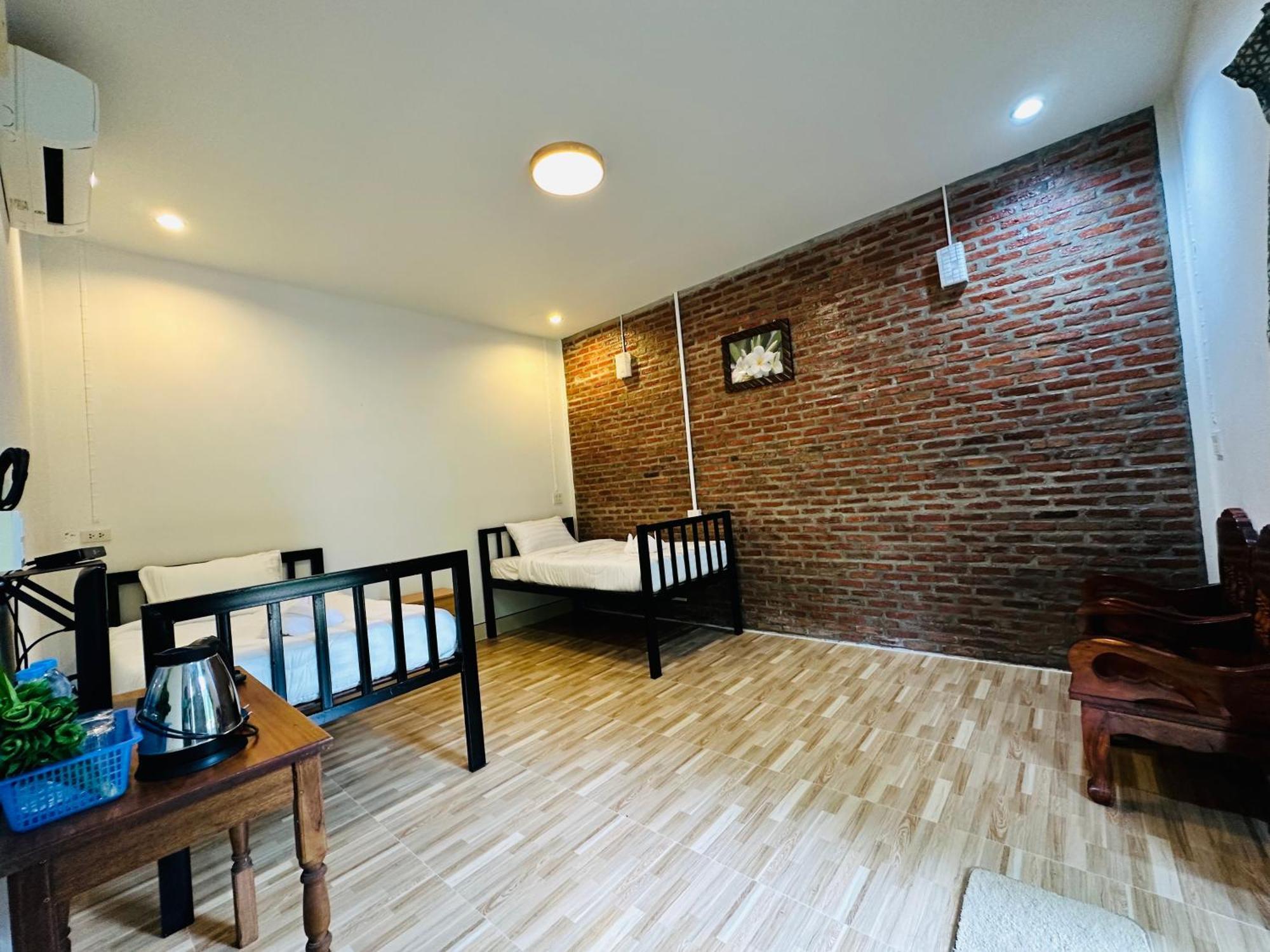 Koh Jum Bungalow & Hostel Dış mekan fotoğraf